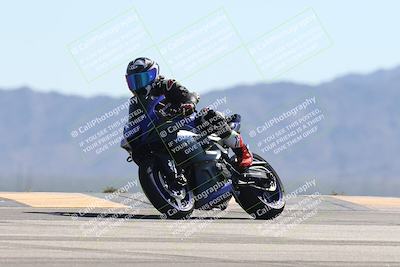 media/Oct-13-2025-Moto Forza (Mon) [[a66d839500]]/4-C Group/Session 4 (Turn 9)/
